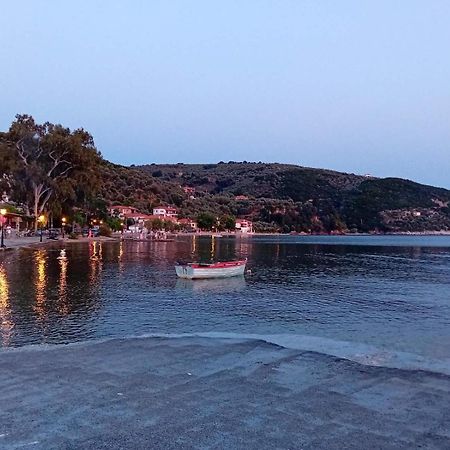Вілла Christina'S Seaside Афісос Екстер'єр фото
